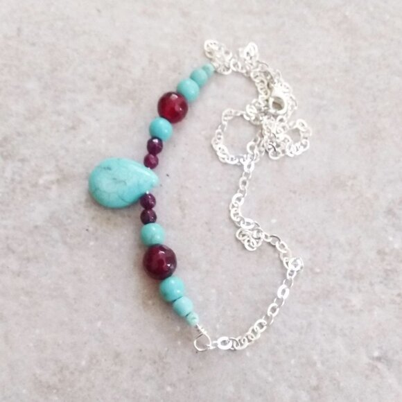 Turquoise Howlite & Cranberry Agate - Bar Necklace - Perfect 4 Spring + Summer - Picture 6 of 8
